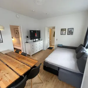 With Parking Possibility, Netflix & Near Attractions Appartamento Århus